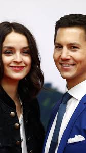 Tim Oliver Schultz: Mit seiner Freundin wünscht er sich 3 Kinder