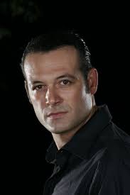 Levent üzümcü kimdir ve hayatı ensonhaber'de. Levent Uzumcu Kimdir Levent Uzumcu Filmleri Biyografisi Ve Hakkinda