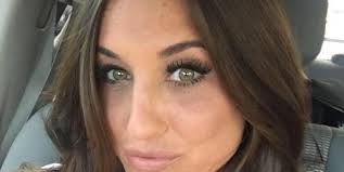 Falleció en Florida una enfermera de 33 años: “Un día llegó a trabajar y no  tenían cubrebocas para ella”