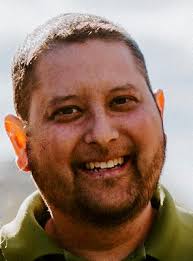 Travis Lee Vatanasombat