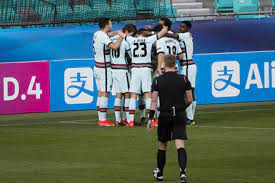 The final draw was held on 10 december 2020, 15:00 cet, at the uefa headquarters in nyon, switzerland.15 the sixteen teams were drawn into four groups of four teams. Campeonato Da Europa Sub 21 Zerozero Pt