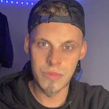 Hello 🙂 when I was younger I wanted to be a prosecutor but life lead me  down a different path. Now at 30, I have hand and neck tattoos. I was  wondering