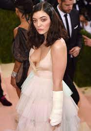 We did not find results for: Lorde Nippelblitzer Bei Der Met Gala Gala De