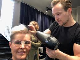 Konkurrence: En klip 3 frisurer