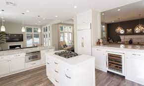 Melissa klink, head of design at harvey jones, says it is important to keep practical considerations in mind when. 45 Luxurious Kitchens With White Cabinets Ultimate Guide Kitchen Design Kitchen Island With Cooktop New Kitchen Interior