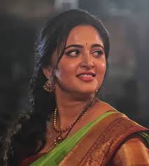 Anushka shetty's photos are always floating in and about any goddam social networking site. Pin On Anushka