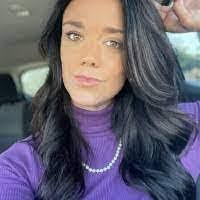 Jill Altom's Instagram, Twitter & Facebook