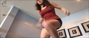 Giantess City - Giantess Kayla Stomps Up A Sweat ❤️ Giantess.Porn