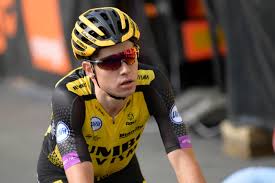 De spanning liep op, in die mate dat van aert in oktober 2018 besloot het team te verlaten, ondanks een nog lopend contract. Van Aert Wint Zaak Tegen Voormalig Ploegleider Nuyens Foto Ad Nl