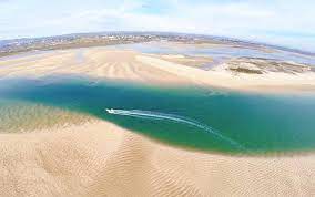 Then there are also 5 islands: 1 Hour Boat Trip In Ria Formosa