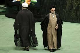 ناراحتی سایت نزدیک به جلیلی از حذف نبویان از کمیسیون امنیت ملی/ دیکتاتوری تفاهم‌نامه بود