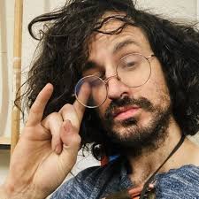 Jeffrey James (@arts.in.travelcrafts) • Threads, Say more