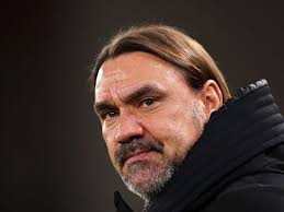 Farke provides fitness update on Leeds United duo – and praises his side’s resilience in draw with Liverpool