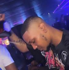 Jesse Wadley's Instagram, Twitter & Facebook