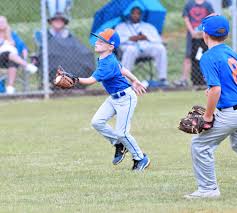 Pirates erupt in third, finish unbeaten after taking down Mets for Minor  League title