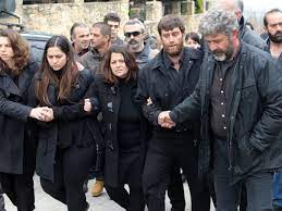 Το μεσημέρι της τρίτης 17 μαρτίου δόθηκε η «τελευταία πράξη» στη σύντομη ζωή του βαγγέλη γιακουμάκη. Orgh 8rhnos Anapanthta Giati Sthn Khdeia Toy Baggelh Ellada Eidhseis
