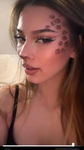 Alexandra Dougherty (alexandradougherty_)