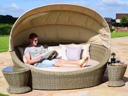 Cushions are made from dacron fiber foam covered with a uv resistant olefin fabric. Outdoor Daybeds Large Range Of Brands In Stock At Mattressman