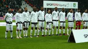Boyko, veli kavlak,gökhan töre, aras özbiliz, milosevic ve pedro franco'yu kadroya dahil etmedi. Gunes Kararini Verdi Iste Besiktas In Uefa Avrupa Ligi Kadrosu