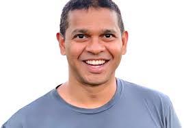 Sujal Patel's Instagram, Twitter & Facebook