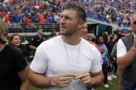 Get the latest player news, stats, injury history and updates for tight end tim tebow of the jacksonville jaguars on nbc sports edge. Tim Tebow Works Out With Jacksonville Jaguars Reports Say