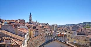 Perigueux Une Promenade Pour Decouvrir Le Patrimoine De La Ville Guide Du Perigord
