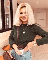 Olivia Holt Short Hair Styles Short Blonde Hair Hair Styles