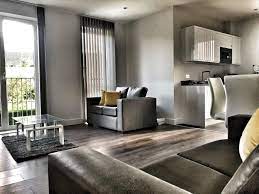 This luxurious 2 bedroom apartment is centrally located and within walking distance all the attractions belfast city has to offer. Luxury 2 Bed 2 Bath Apartment 18 Mins From Central London Watford Updated 2021 Prices