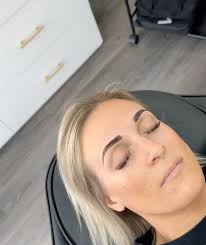 Service Info, Brow Lamination+Wax+Tint, Tint lasts