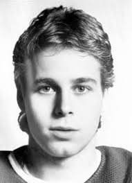 Player photos for the 1987-88 Milwaukee Admirals at hockeydb.com