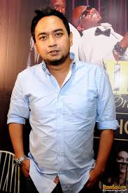 Chorus a f#m d e mungkin aku tak setampan romeo a f#m d e aku juga tak bergelimang harta. Bebi Romeo Alchetron The Free Social Encyclopedia