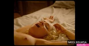 Brittany Snow bares her soul in unforgettable nude moments - a lesson in eroticism!