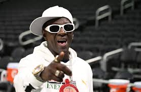 Milwaukee Bucks Trolled Hard For Rapper Flavor Flav's Wild National Anthem  Rendition