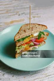 Image result for tbn:PrtsmamH2gogrM::www.designcommandcenter.com/photography/ClubSandwich.jpg