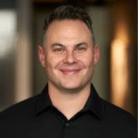 Roberta Dube's Instagram, Twitter & Facebook