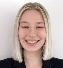 Laurel White's Instagram, Twitter & Facebook