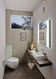 Klein Aber Fein Der Tignum Im Gaste Wc Gastewc Lichtspiegel Mirror Interiordesign Tignum Zierath Manufaktur Gaste Wc Gaste Wc Modern Kleine Gaste Wc