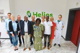 Mit einer kapazität von 118 betten werden in den spezialisierten fachabteilungen pro jahr etwa 7.538. Besuch Aus Ghana An Der Helios Klinik Beeindruckt Von Den Standards Saerbeck Munstersche Zeitung