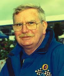 Bruce Knox's Instagram, Twitter & Facebook