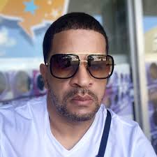 Stream william garcia music