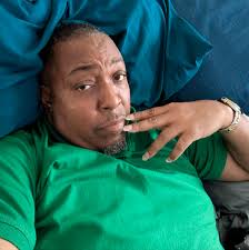 When chemotherapy and immunotherapy attack your liver and kidneys and you  can not have them again it's a terrifying moment. Let us surround Sam who  now prepares for mastectomy and radiation sooner