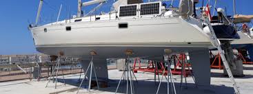Nos Conseils Pour Rafraichir L Antifouling De Votre Bateau