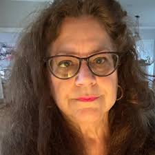 Bedroom setup for 3yo daughter, wine celebration