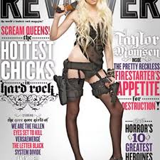 Get Up Close with Taylor Momsen's Nude Images - Every Curve Showcased