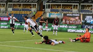 Följ även matchen live med vår målservice. Parma Bologna 2 2 Kurtic E Inglese Beffano I Rossoblu Nel Recupero La Repubblica