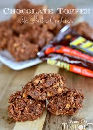 Chocolate Toffee No Bake Cookies Mom On Timeout No Bake Cookies Yummy Cookies Baking