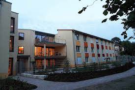 Seit der trägerschaft des caritasverbandes wurde das haus in drei bauabschnitten von 2007 bis 2011 völlig umgestaltet bzw. Oskar Saier Haus Und Seniorenzentrum Kirchzarten Badische Zeitung Ticket