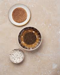 Lentilles Vertes Du Puy Et Caviar Delicate Gelee Fumee Par Romain Meder Restaurant Alain Ducasse Au Plaza Athen Gastronomie Restaurant Paris Recette De Chef