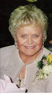 Tammy Molitor's Instagram, Twitter & Facebook