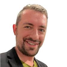 Helena Cabrera (@HelenaCabrera23)